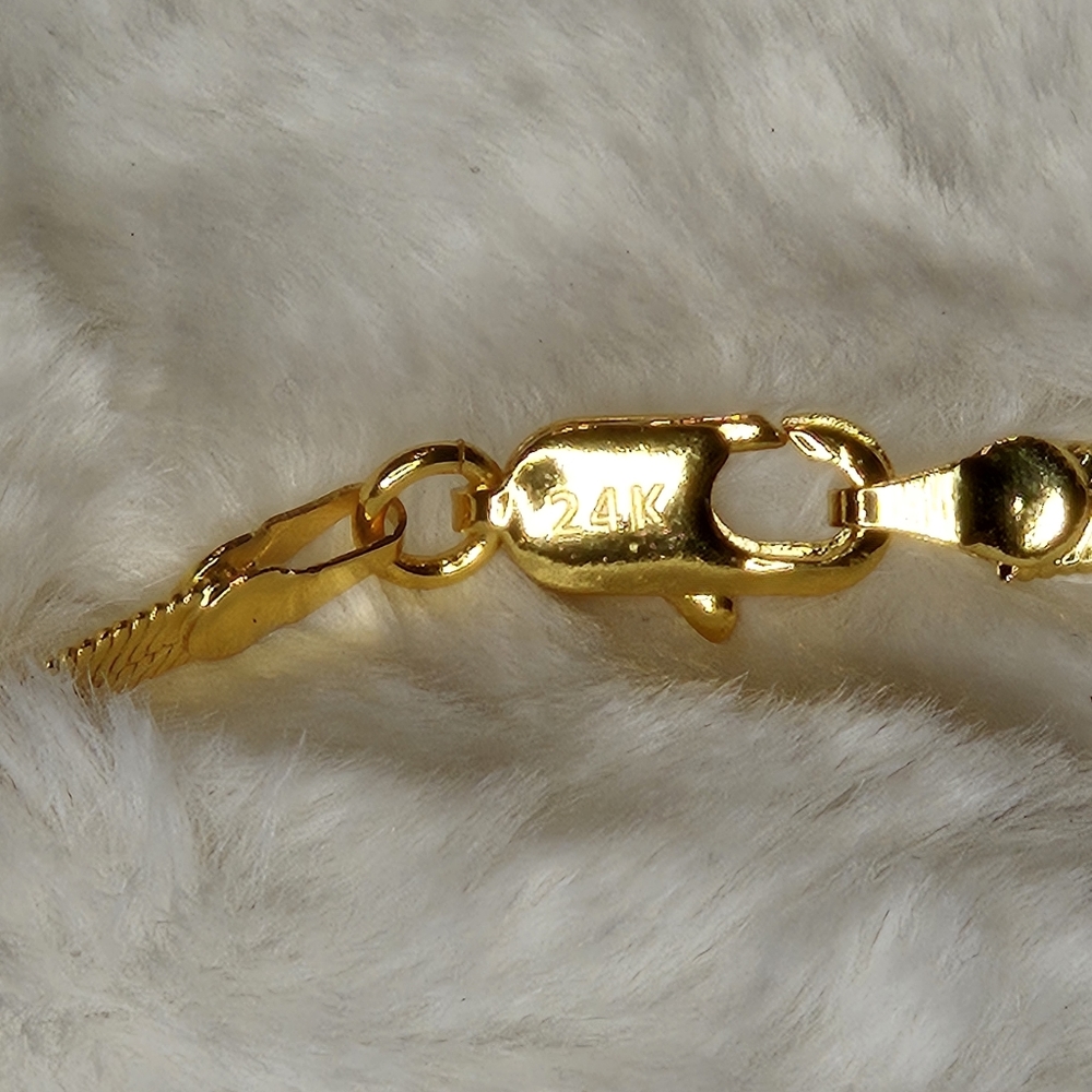 🔥24K Gold Snake Chain - Picture 4 of 7